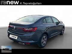 2024 Megane Sedan 1.3 TCe Touch EDC 9.876 KM / "%0,79 KREDİ"