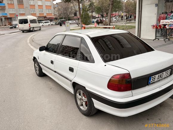 Sahibinden Opel Astra 1.4 Classic 1998 Model