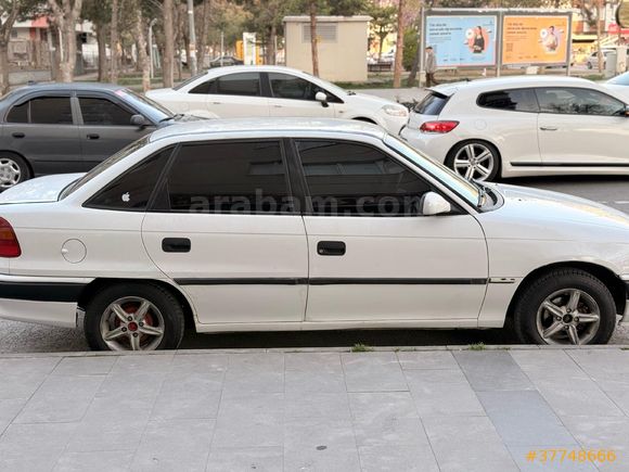 Sahibinden Opel Astra 1.4 Classic 1998 Model