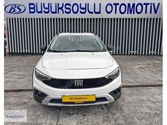 BÜYÜKSOYLU'DAN 2023 FİAT EGEA CROSS 1.6 MULTİJET STREET 130 HP