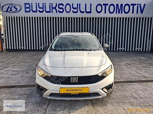 BÜYÜKSOYLU'DAN 2023 FİAT EGEA CROSS 1.6 MULTİJET STREET 130 HP