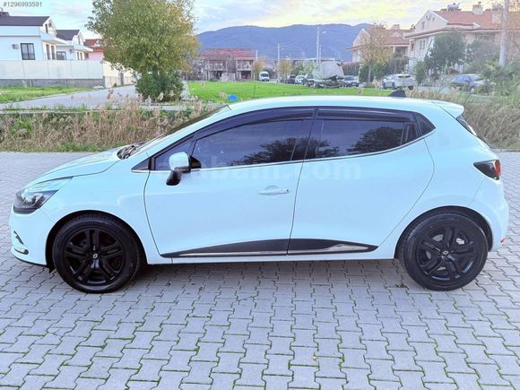 NOKTA HATASIZ BOYASIZ FULL BAKIMLI 2019 CLİO 1.5 DCI JOY MANUEL