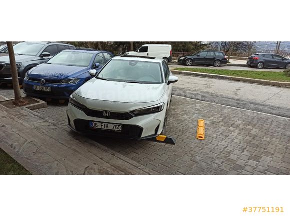 Sahibinden Honda Civic 1.5 i-VTEC Eco Executive Plus 2025 Model