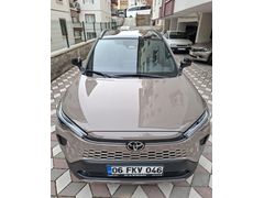 YENİ KASA TOYOTA COROLLA CROSS PASSİON 8.430 KM