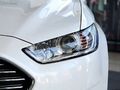 Ford Mondeo 13-16. 17-18 far cami