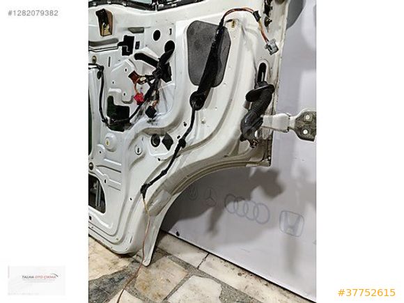 Renault Master 2 Dolu Sol Ön Kapı