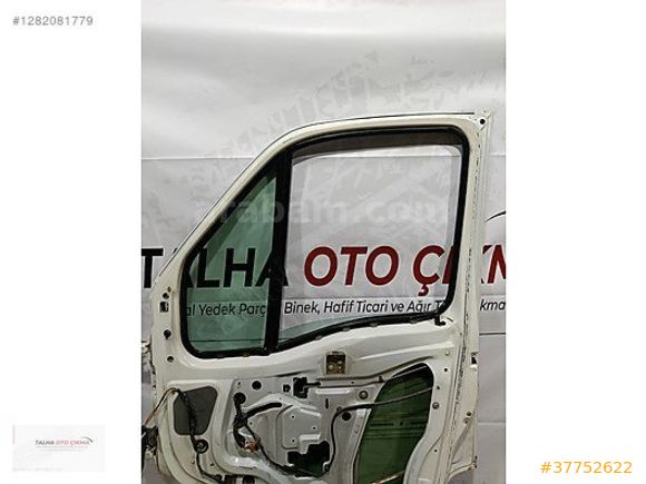 Renault Master 2 Dolu Sağ Ön Kapı