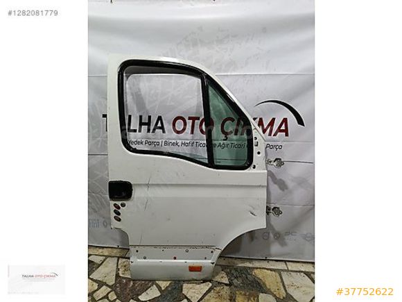 Renault Master 2 Dolu Sağ Ön Kapı