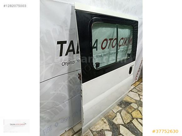 Ford Transit V184 Sağ Camlı Sürgülü Kapı