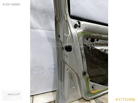 Volkswagen Caddy Sol Ön kapı camı