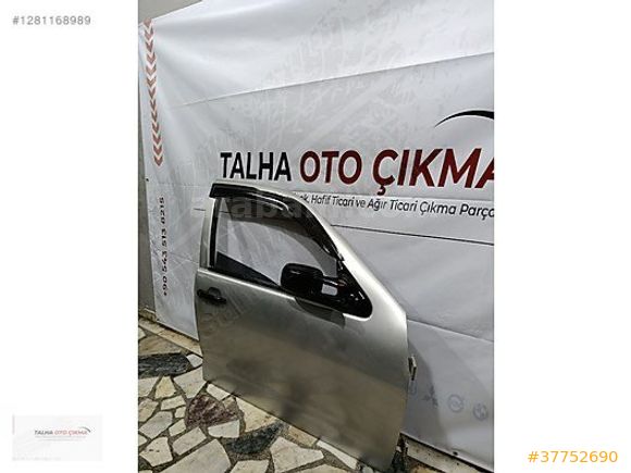 Volkswagen Caddy Sağ Ön Kapı Camı