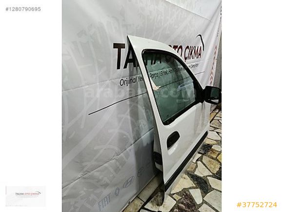 Renault Kangoo Sağ Ön Kapı Camı