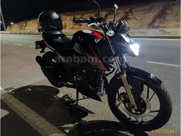 İLK SAHİBİNDEN 8500 KM'DE 2024 MODEL TRAMERSİZ DEĞİŞENSİZ