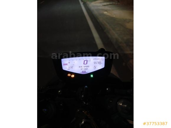 İLK SAHİBİNDEN 8500 KM'DE 2024 MODEL TRAMERSİZ DEĞİŞENSİZ