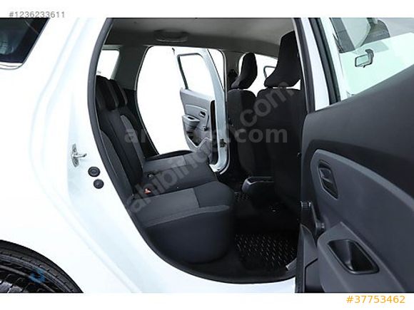DERAN GROUP'DAN 2022 DACİA DUSTER OTOMATİK SUV ARAZİ ARACI