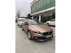 VOLVO V40 CROSS COUNTRY PREMİUM ''135.000 KM'' HATASIZ