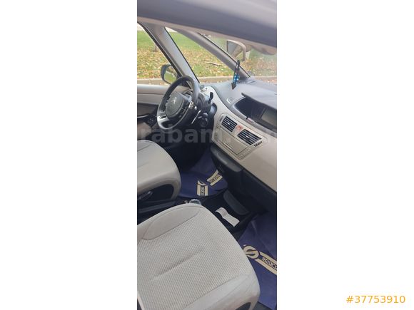 Sahibinden Citroen C4 Picasso 1.6 e-HDi Dynamic 2012 Model