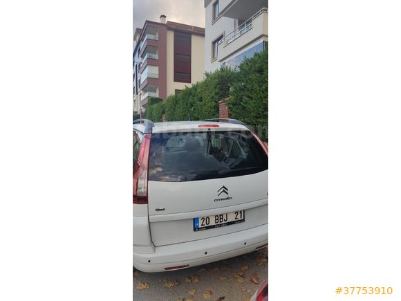 Sahibinden Citroen C4 Picasso 1.6 e-HDi Dynamic 2012 Model