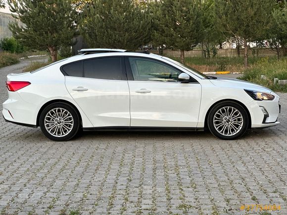 Sahibinden Ford Focus 1.5 TDCi Titanium 2020 Model