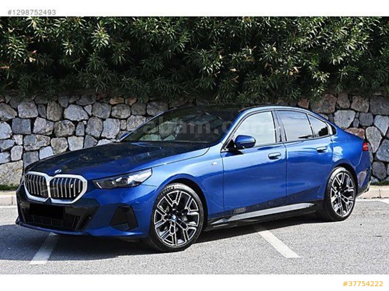2024 BMW İ5 EDRİVE30 M SPORT-19.000KM-B&W-20JANT-SOĞUTMA-HATASIZ