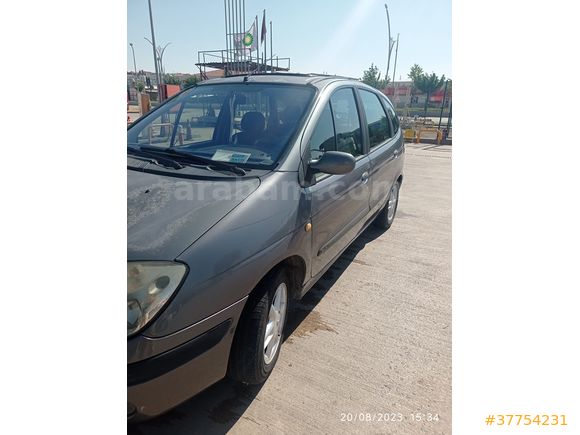 Sahibinden Renault Scenic 2.0 RXi 2000 Model