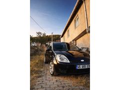 Sahibinden Sonruuflu Ford Fiesta 1.4 Comfort 2004 Siyah