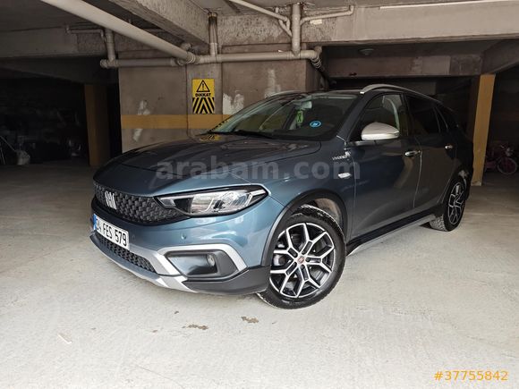 Egea Cross Wagon Hibrit Plus ve GSR Paket tertemiz