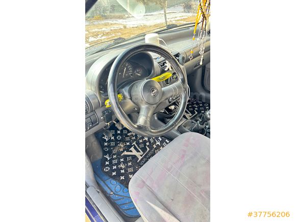 Sahibinden Opel Corsa 1.4 Swing 1997 Model 