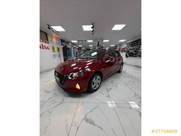 Sahibinden Hyundai i20 1.4 MPI Jump 2021 Model otomatik vites 6 ileri hatasız boyasız   Hasar kayıtsız 