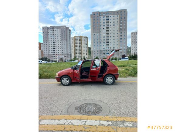Acil Satılık  Palio 1.4 EL 2000 Model  228.000 km Bordo