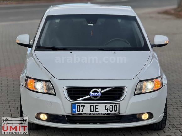 Ümit OTOMOTİV'den değişensiz 2.5 parça boyalı VOLVO S40