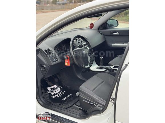 Ümit OTOMOTİV'den değişensiz 2.5 parça boyalı VOLVO S40