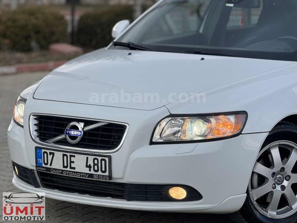 Ümit OTOMOTİV'den değişensiz 2.5 parça boyalı VOLVO S40