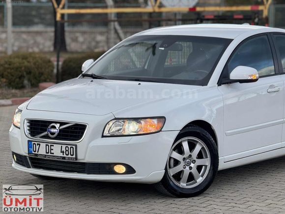 Ümit OTOMOTİV'den değişensiz 2.5 parça boyalı VOLVO S40