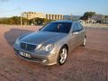 2006 MODEL MERCEDES C200 KOMPRESSOR AVANGARDE SANRUFLU OTOMATİK