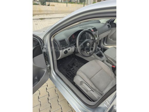 UYGAR OTOMOTİV DEN 2008 JETTA 1.6 MANUEL