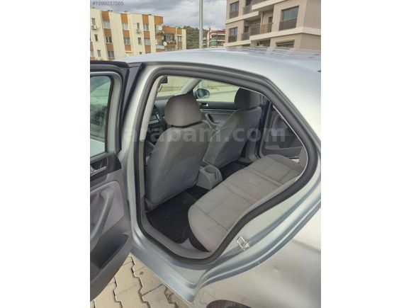 UYGAR OTOMOTİV DEN 2008 JETTA 1.6 MANUEL