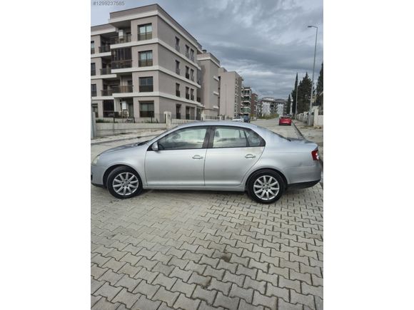 UYGAR OTOMOTİV DEN 2008 JETTA 1.6 MANUEL
