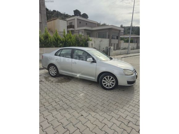 UYGAR OTOMOTİV DEN 2008 JETTA 1.6 MANUEL