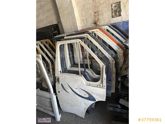 FORD GURUBU KARIŞIK KAPILAR