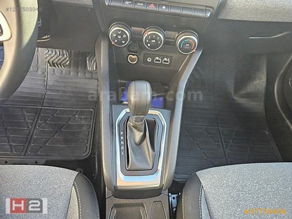 ÇAMKIRAN H2 GAZİEMİR'den2024 Renault Clio 1.0 Tce Evolution OTM