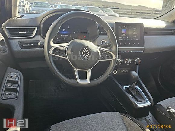 ÇAMKIRAN H2 GAZİEMİR'den2024 Renault Clio 1.0 Tce Evolution OTM