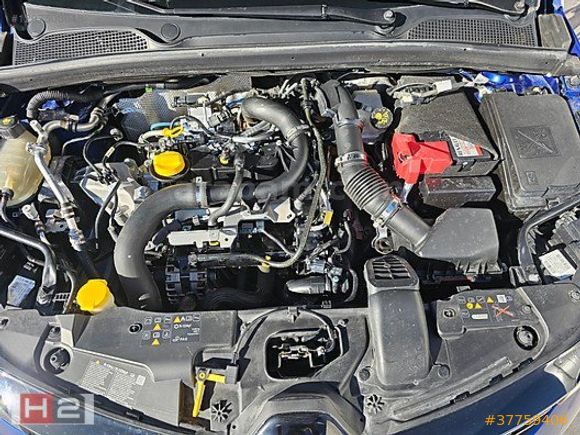 ÇAMKIRAN H2 GAZİEMİR'den2024 Renault Clio 1.0 Tce Evolution OTM
