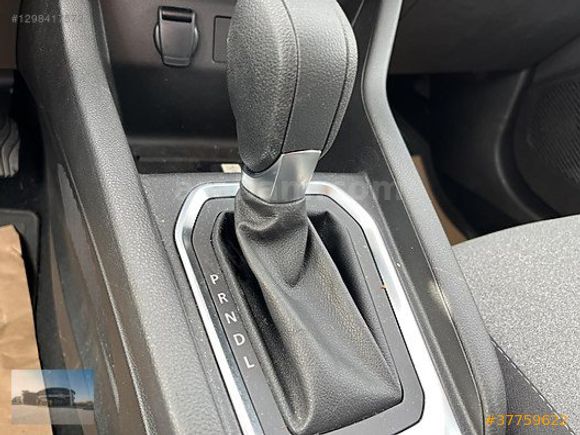2024 Clio 1.0 TCE Evolution X-Tronic 10.106 KM / "%0,79 KREDİ"