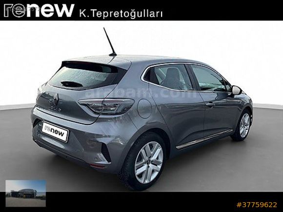 2024 Clio 1.0 TCE Evolution X-Tronic 10.106 KM / "%0,79 KREDİ"
