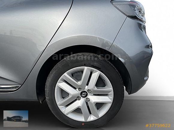 2024 Clio 1.0 TCE Evolution X-Tronic 10.106 KM / "%0,79 KREDİ"