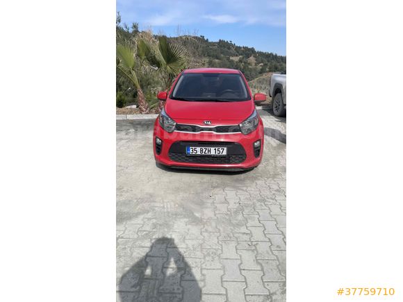 Sahibinden Kia Picanto 1.0 MPI 2020 Model  41.000 km Kırmızı