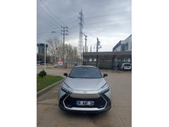 Sahibinden Toyota C-HR 1.8 Hybrid Passion X-Style 2025 Model
