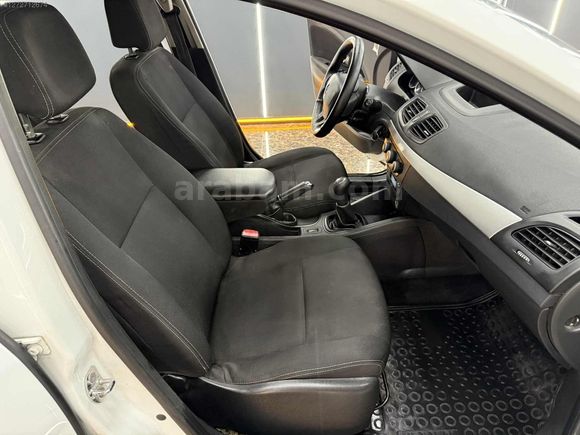 MYS MOTORS'DAN 2013 RENAULT MEGANE JOY 175 BİN PEŞİN 36 AY