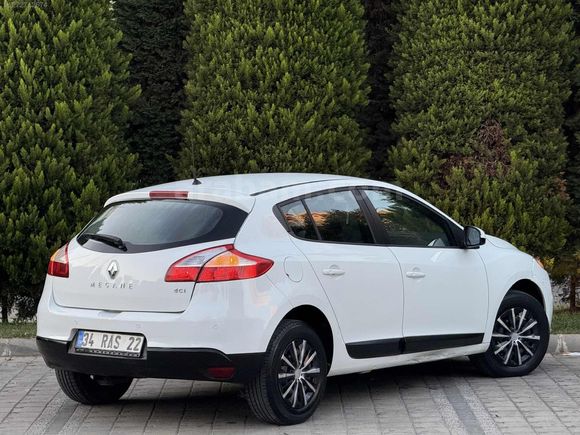 MYS MOTORS'DAN 2013 RENAULT MEGANE JOY 175 BİN PEŞİN 36 AY